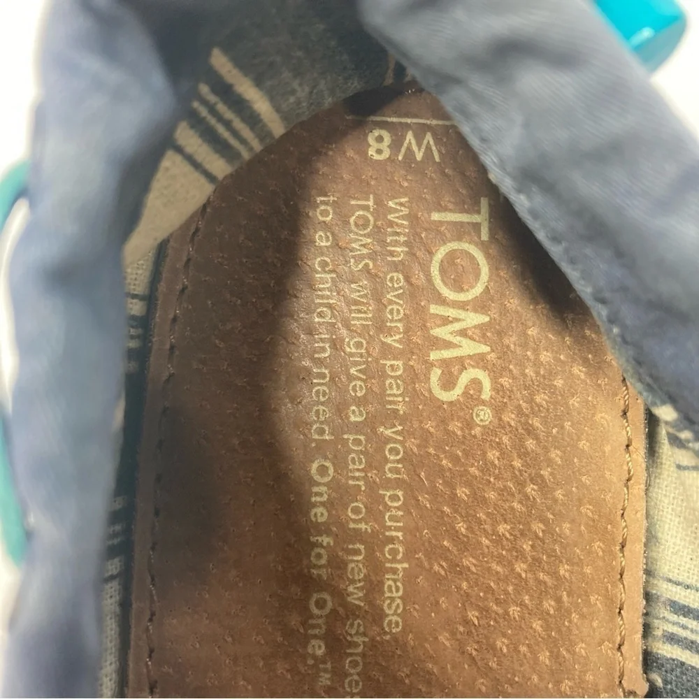 Toms color block slip on shoes‎ size 8